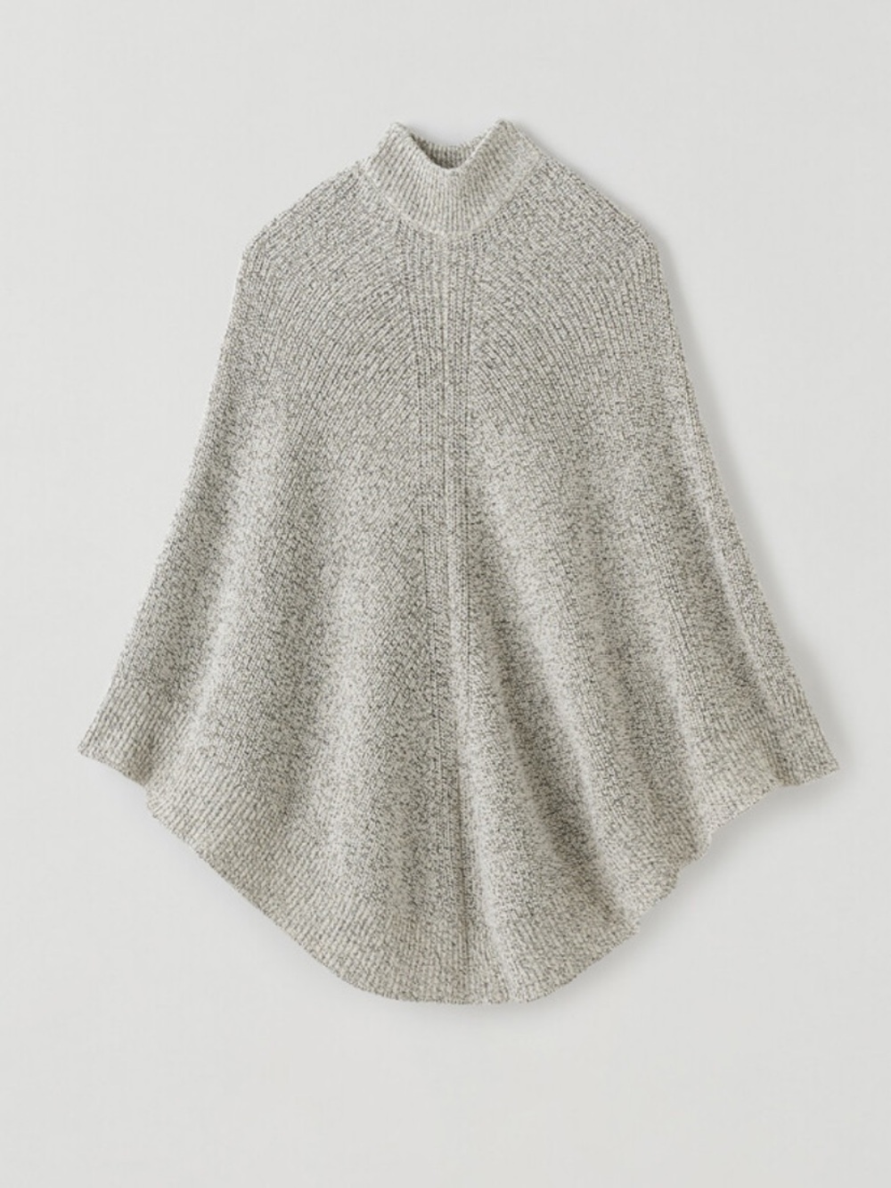 Roots Snowy Fox Grayish Knit Poncho